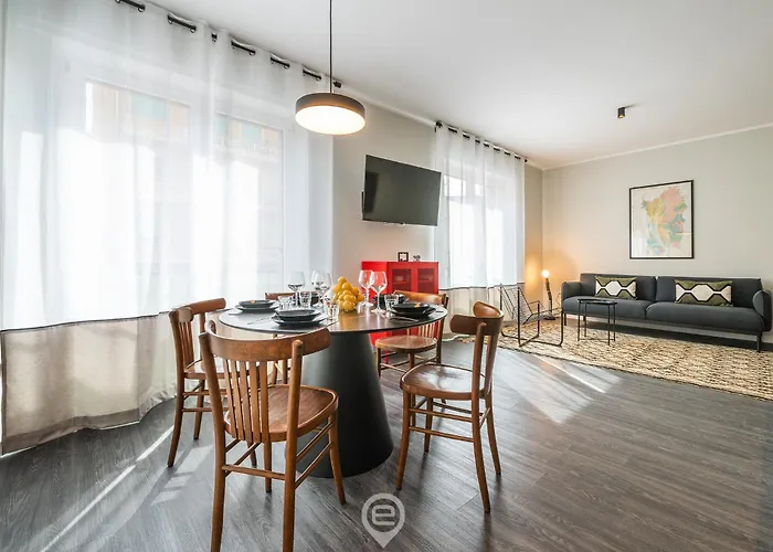 Saint Margaret Apartments - Olivia
